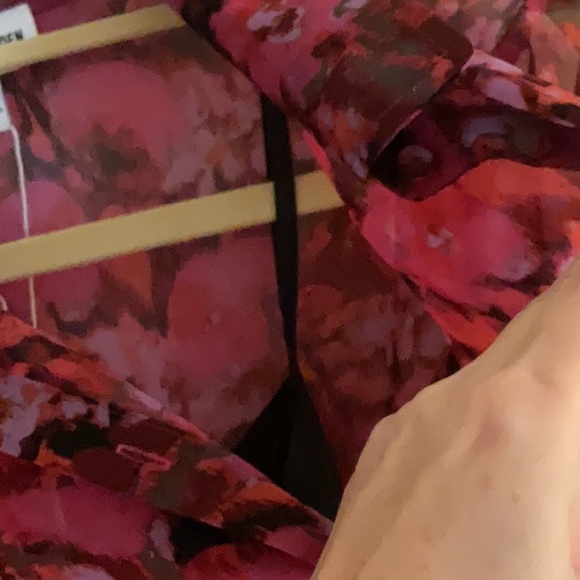 Steve Madden Chiffon Button Front Shirt, Size S, Dark Fuchsia, NWT - Picture 5 of 11